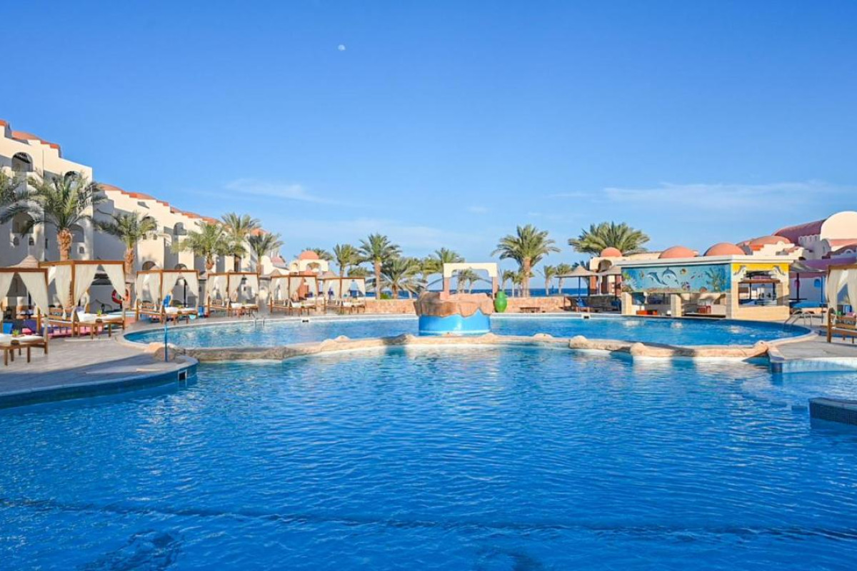 Protels Beach Club & Spa