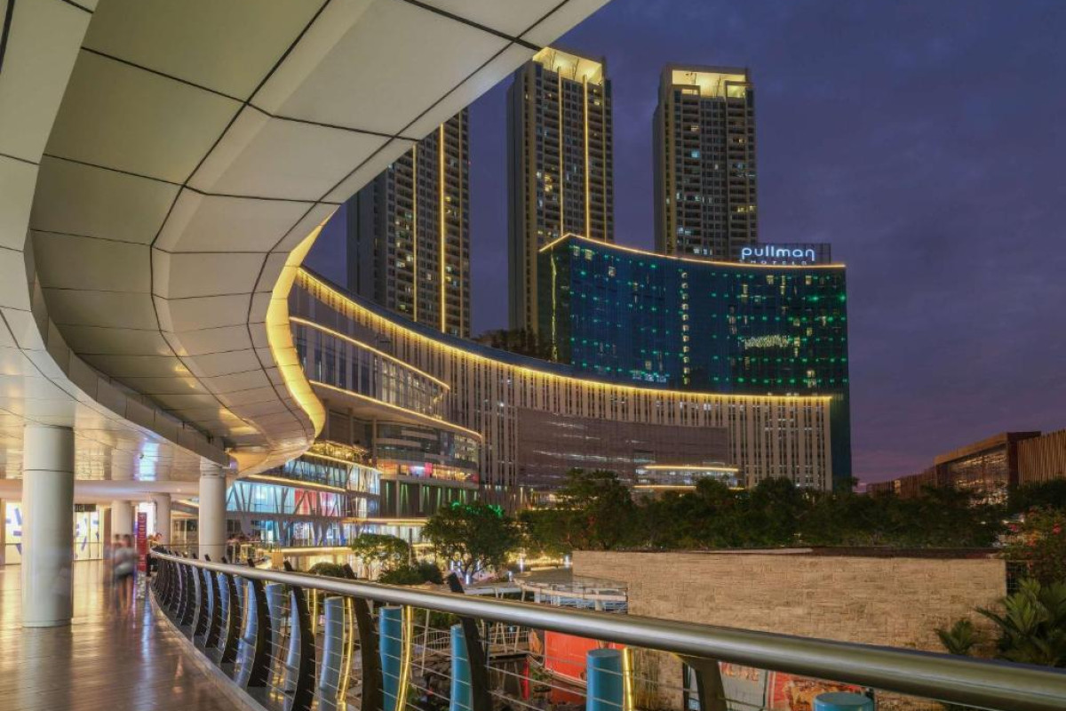 Pullman Jakarta Central Park