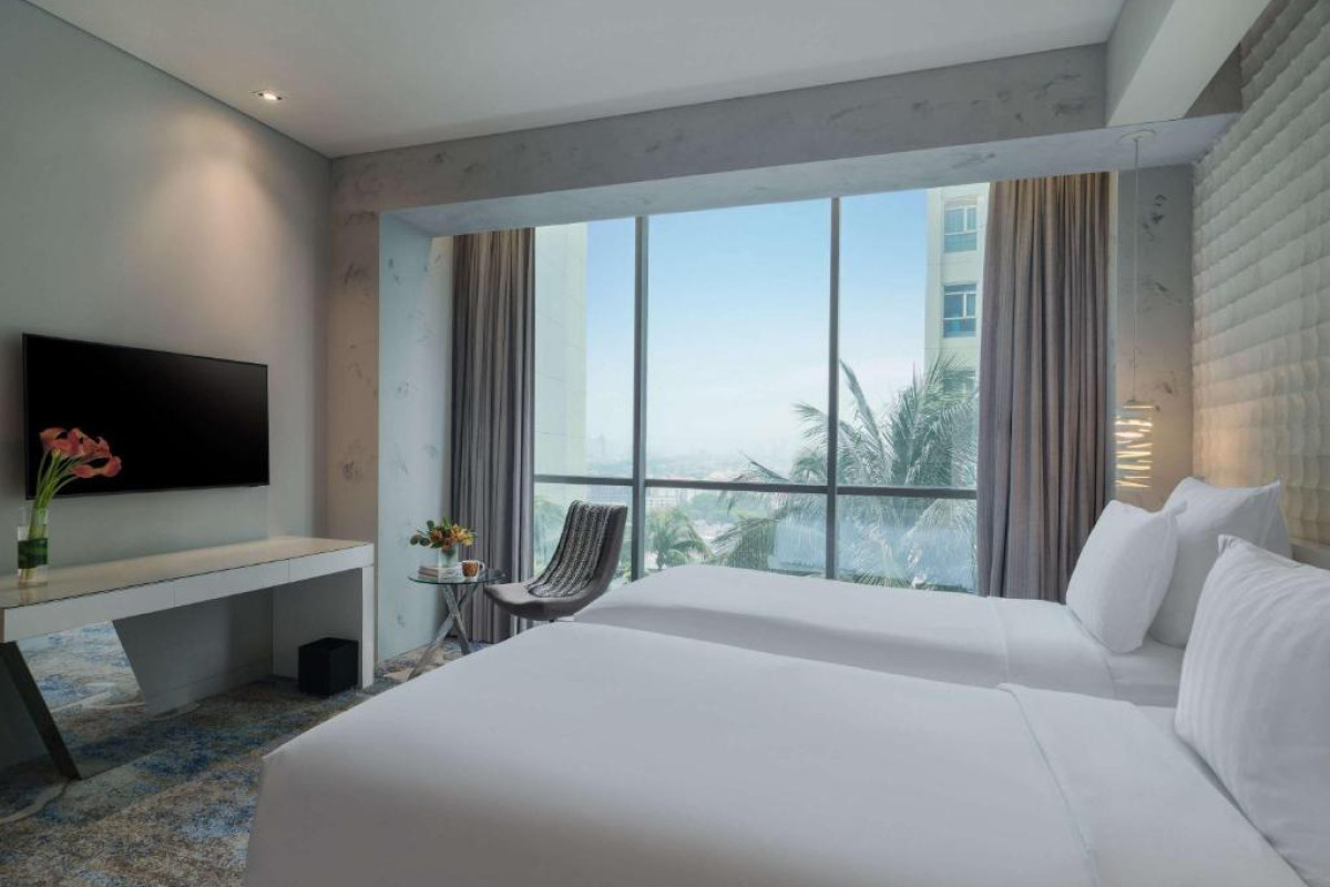 Pullman Jakarta Central Park