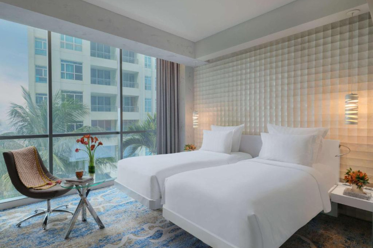Pullman Jakarta Central Park