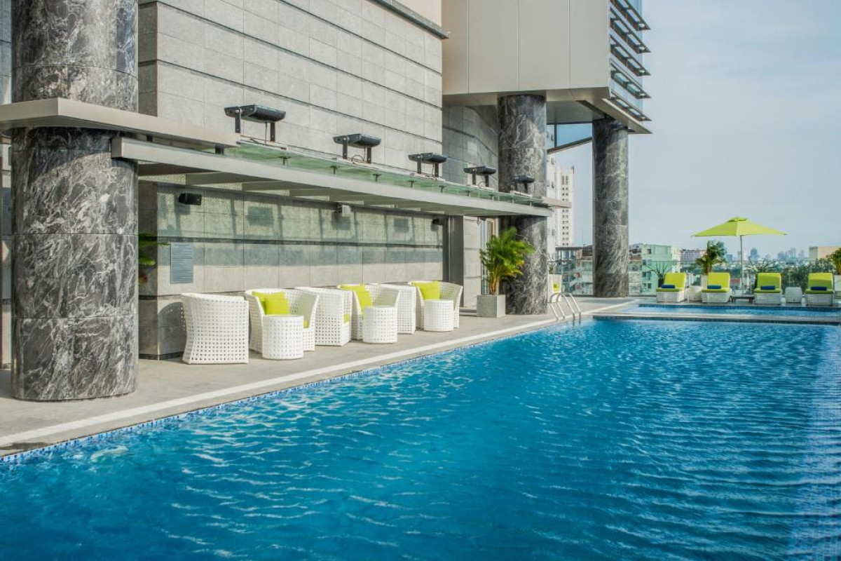 Pullman Saigon Centre