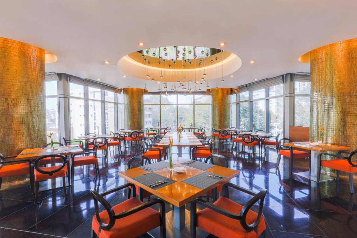 Pullman Saigon Centre