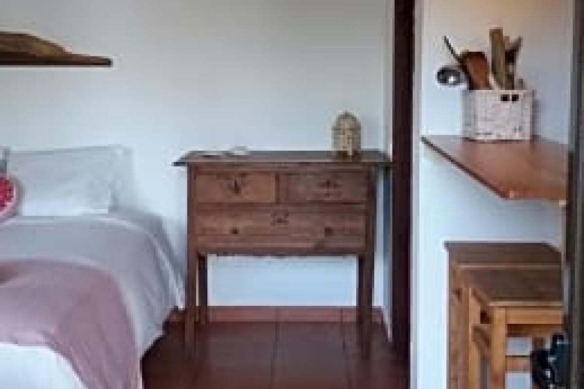 Pura Vida Divehouse