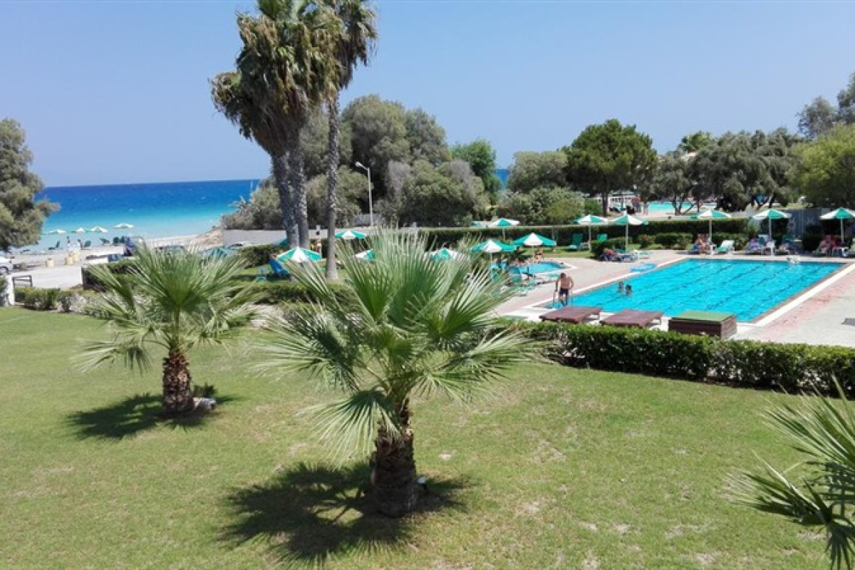 PYLEA BEACH HOTEL