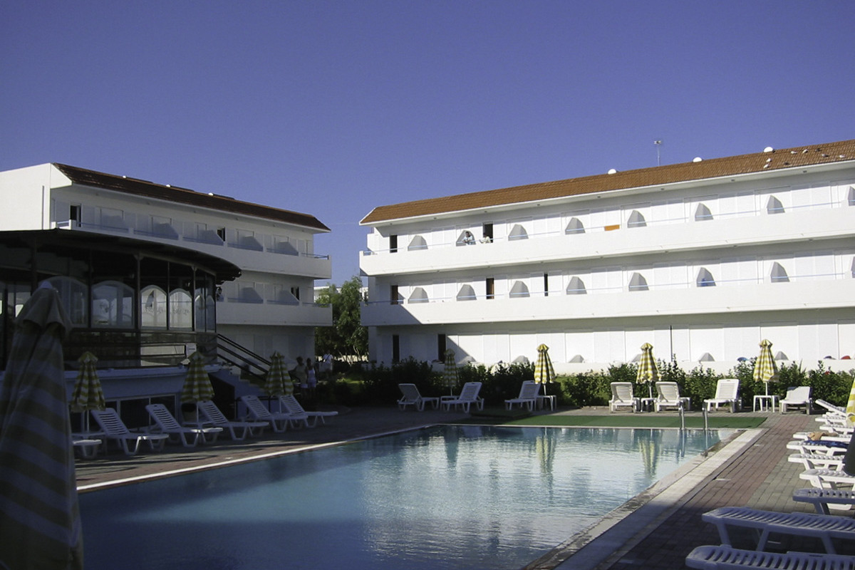 Pylea Beach Hotel