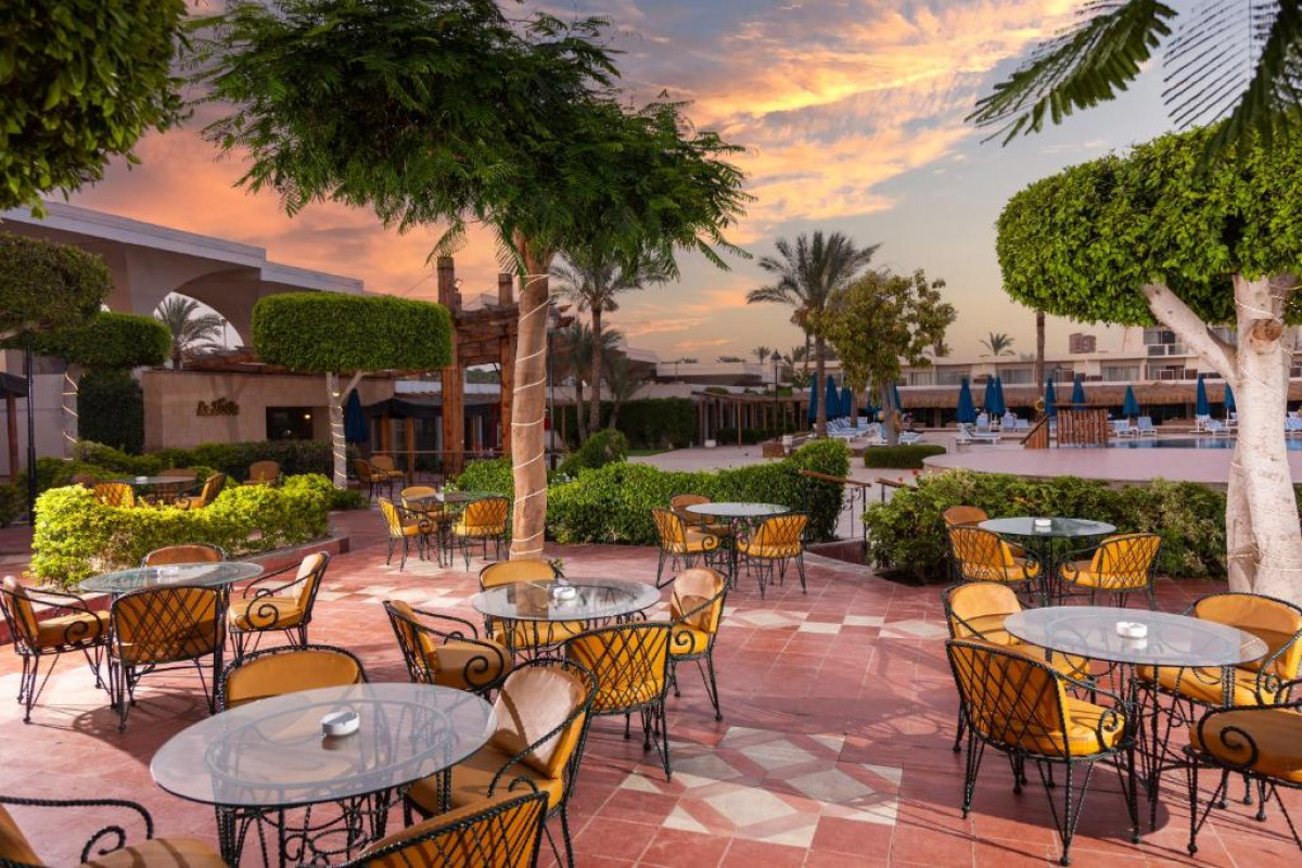 Pyramids Park Resort Cairo