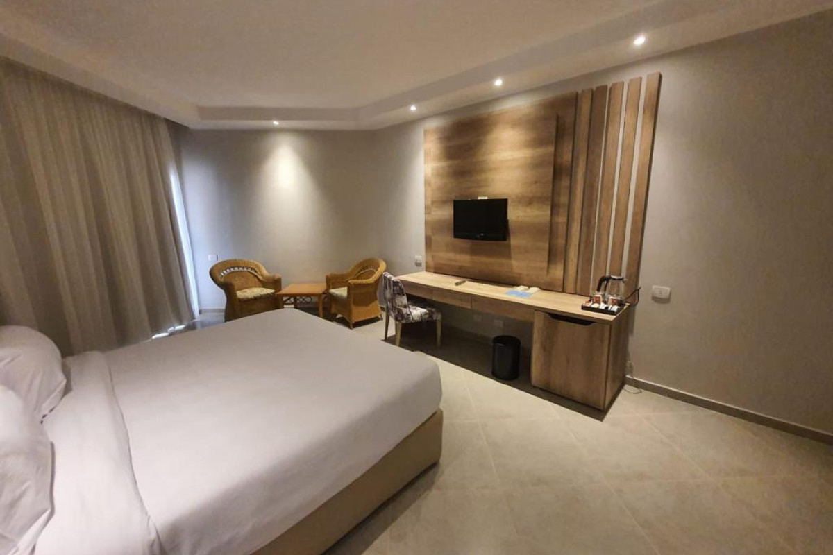 V GRAND BEACH RESORT (EX. PYRAMISA BEACH SAHL HASHEESH)