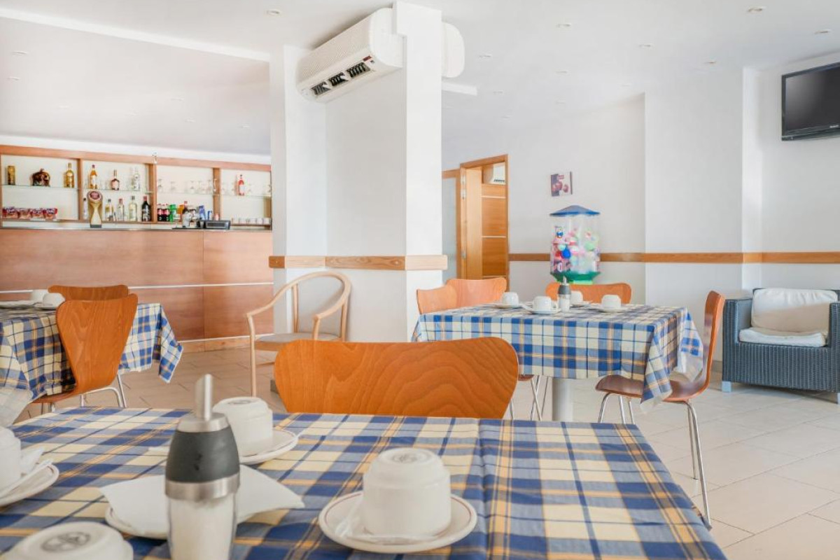 Qawra Point Holiday Complex
