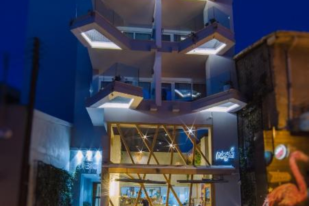 QBIC CITY HOTEL