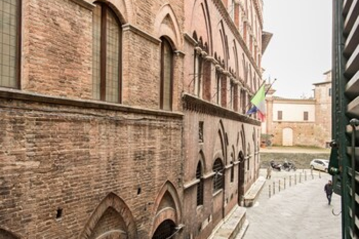 QUATTRO CANTONI