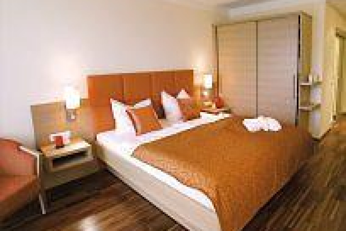 Quellenhotel Heiltherme Bad Waltersdorf