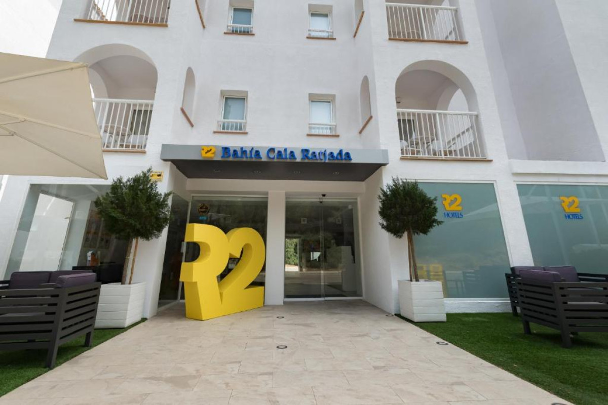 R2 Bahia Cala Ratjada