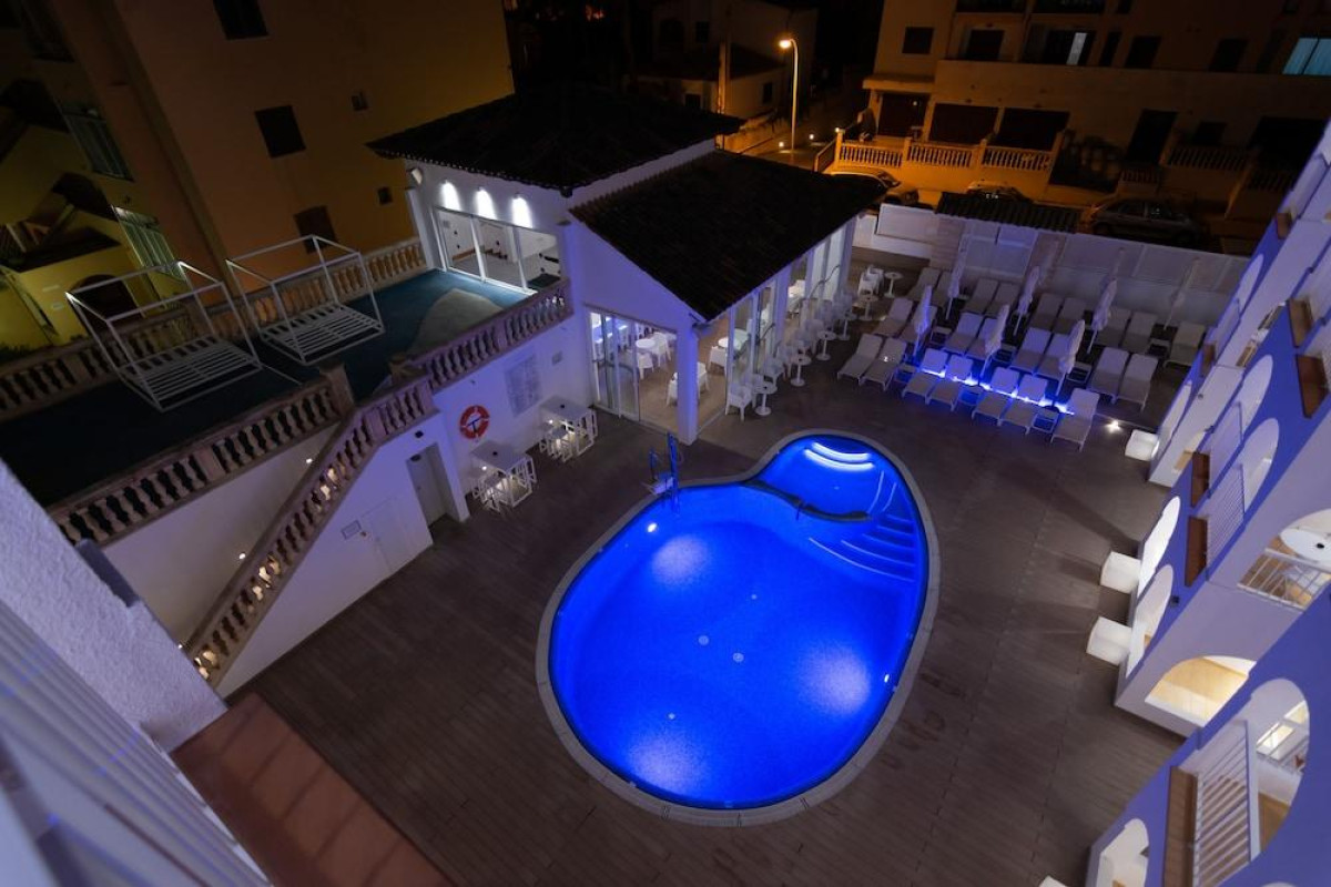 R2 Bahia Cala Ratjada Design Hotel - Adults Only