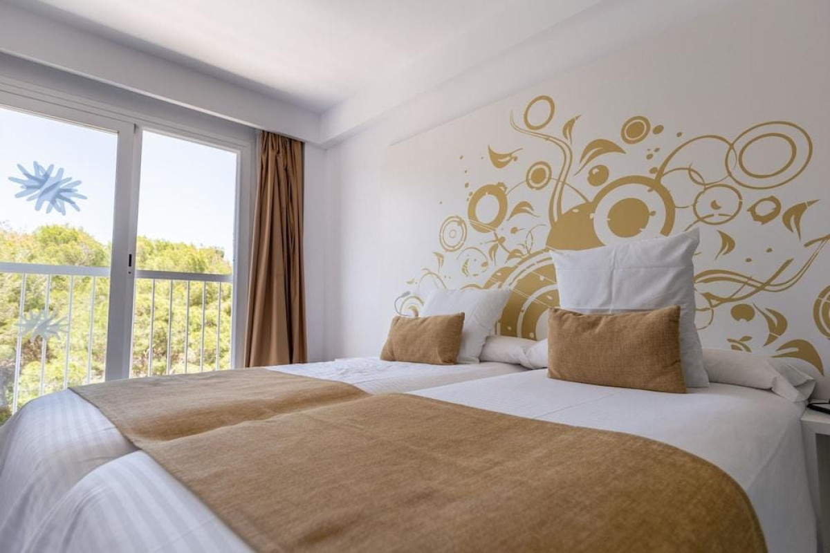 R2 Bahia Cala Ratjada Design Hotel - Adults Only