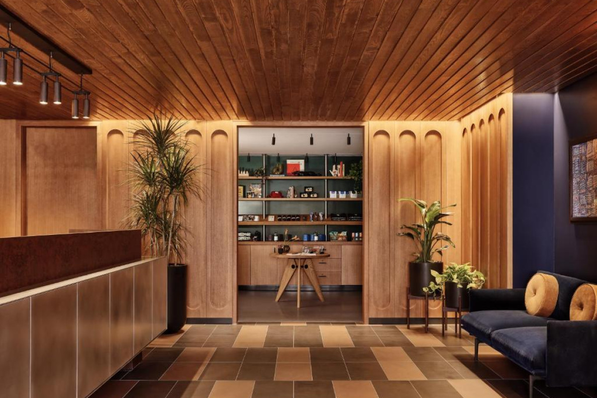 Radio Hotel