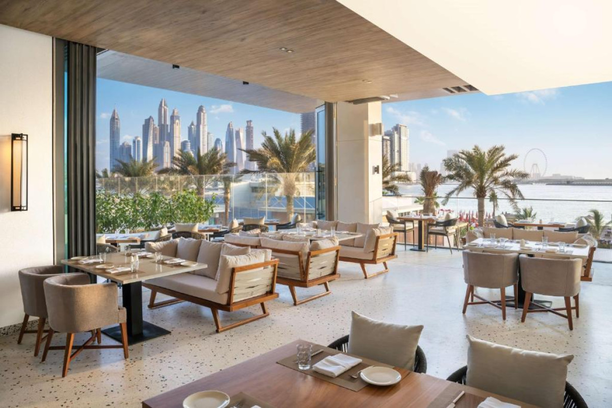 RADISSON BEACH RESORT PALM JUMEIRAH
