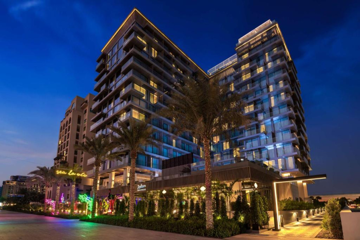 RADISSON BEACH RESORT PALM JUMEIRAH