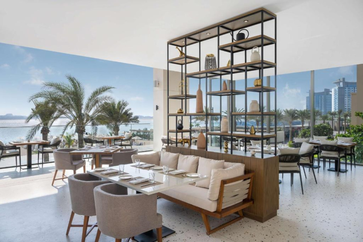 RADISSON BEACH RESORT PALM JUMEIRAH