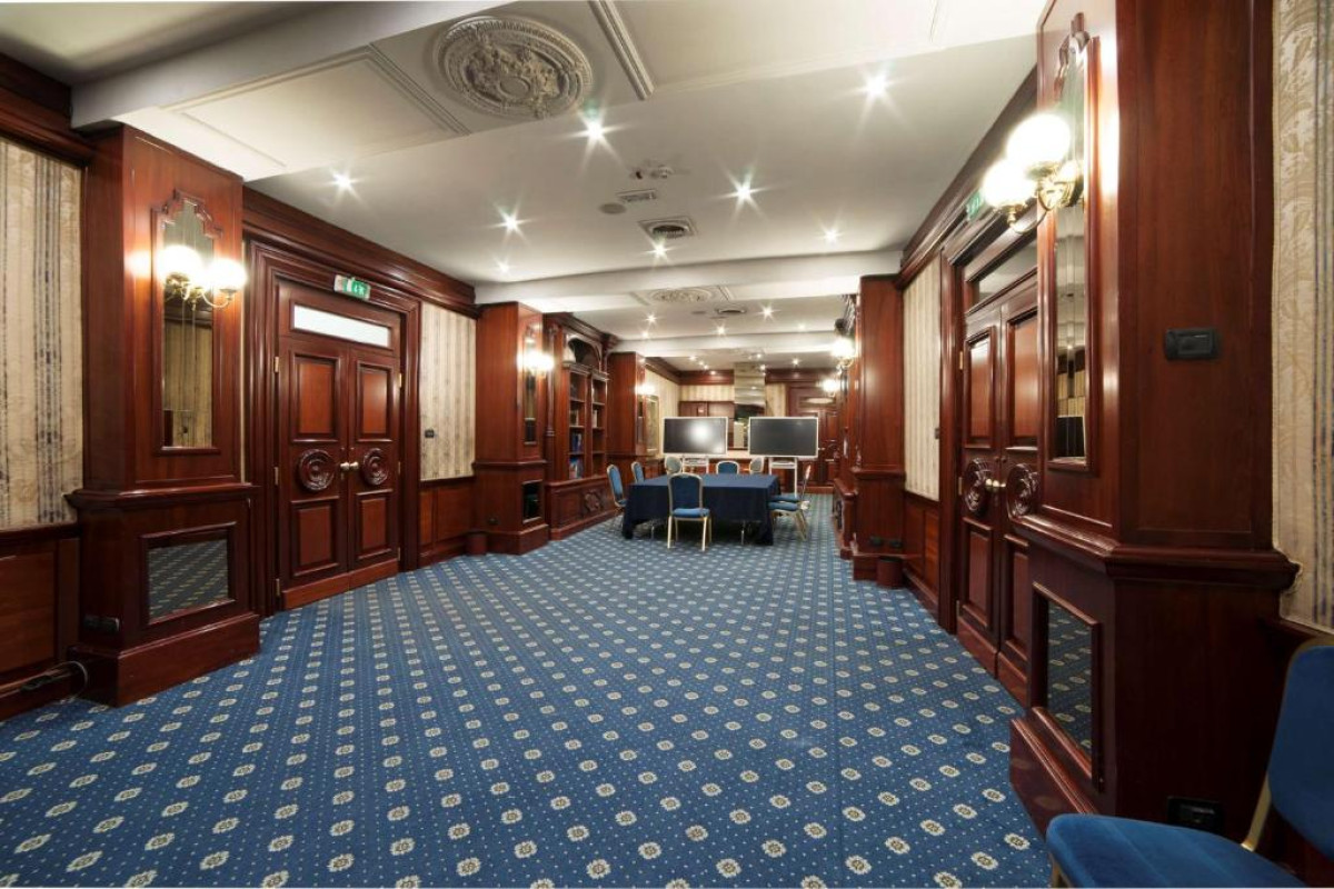 Radisson Blu GHR Hotel, Rome