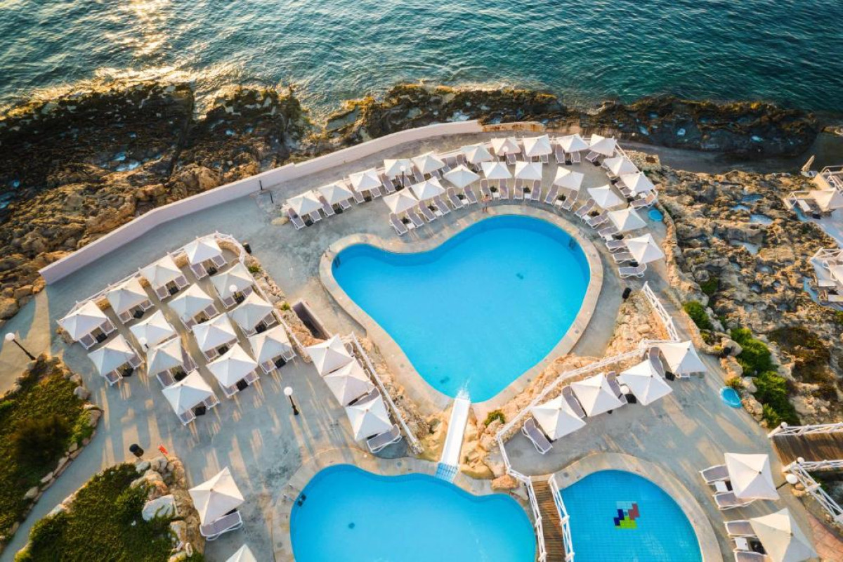 Radisson Blu St. Julian's Resort