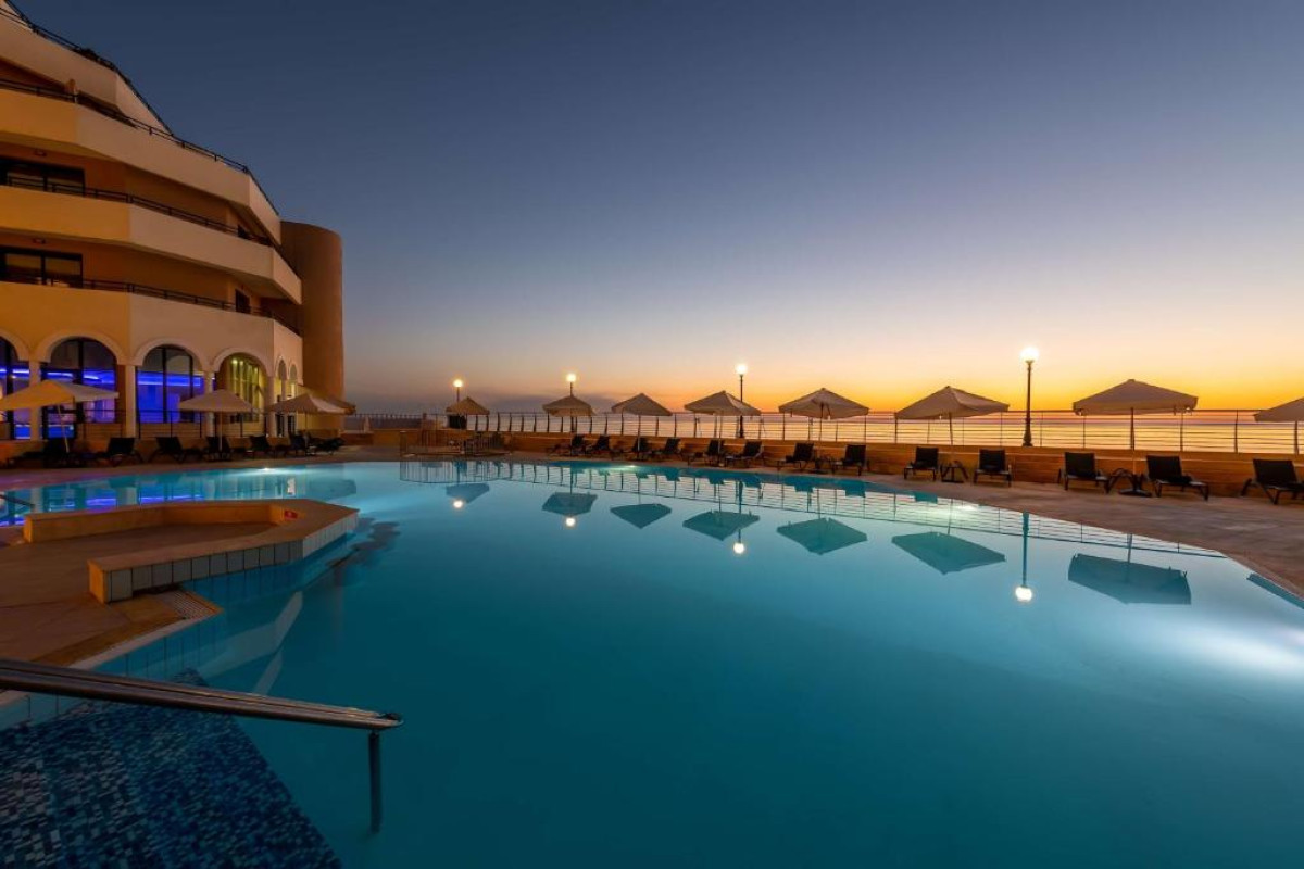 Radisson Blu St. Julian's Resort