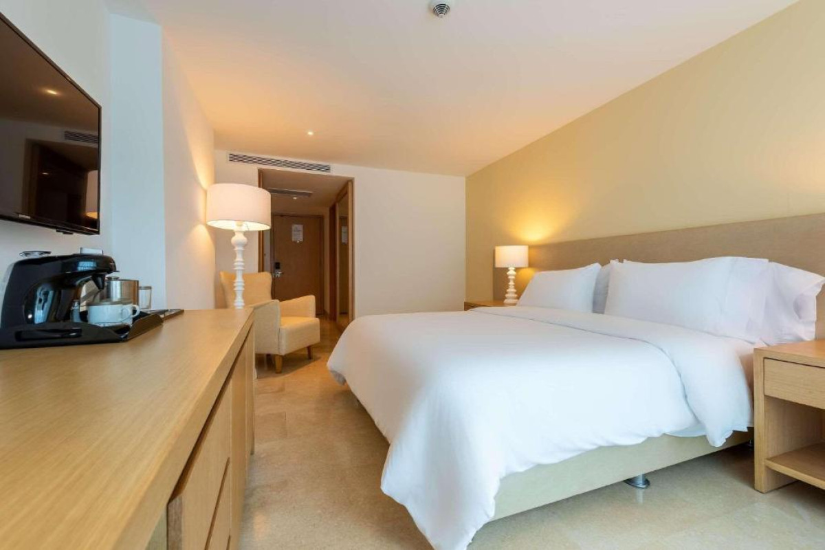Radisson Cartagena Ocean Pavillion Hotel
