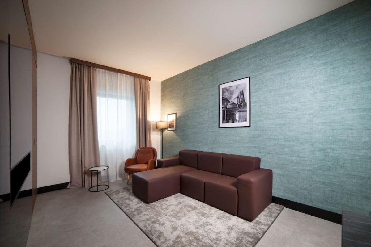 Radisson Hotel Nola Naples
