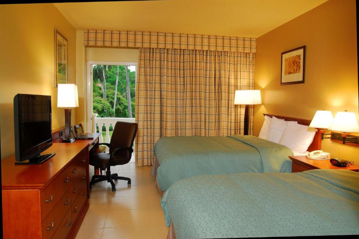 Radisson Hotel Panama Canal