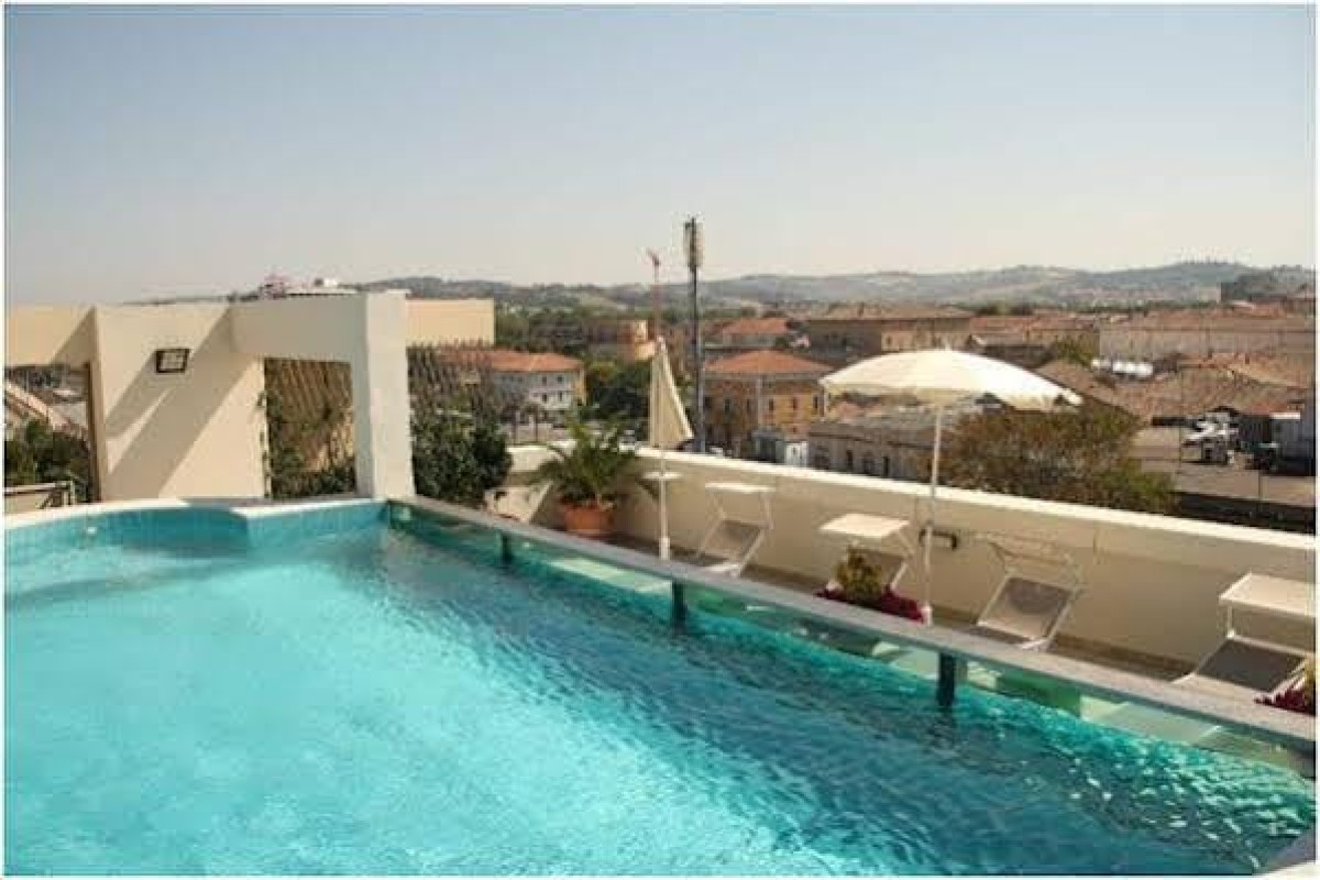 Raffaello Hotel