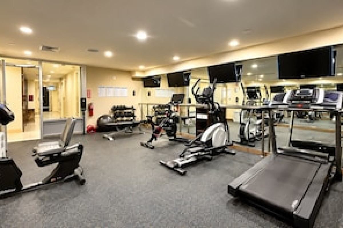 RAMADA BY WYNDHAM FLUSHING QUEENS