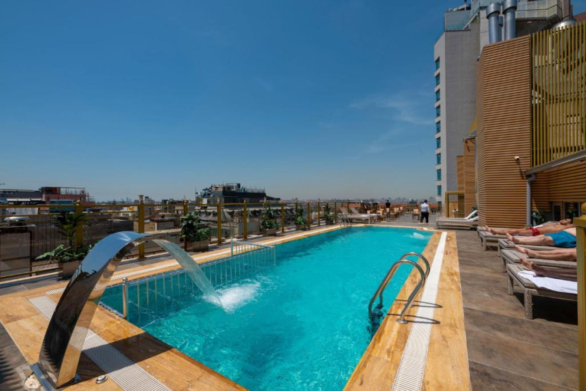 Hotel Ramada By Wyndham Istanbul Pera Taksim