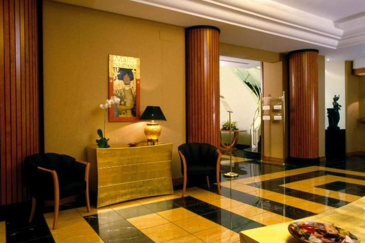 Ramada by Wyndham Naples