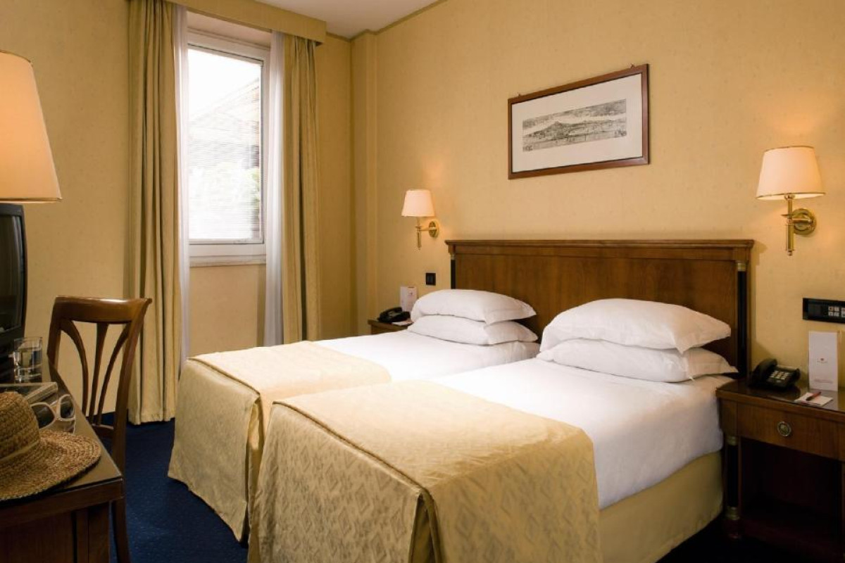Ramada by Wyndham Naples