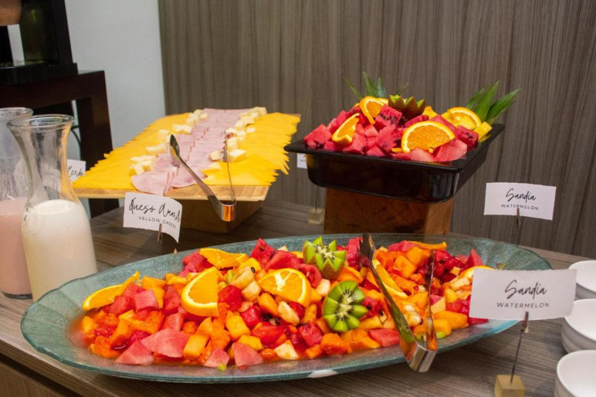 Ramada by Wyndham Panama Via Argentina