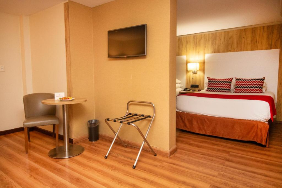 Ramada by Wyndham Panama Via Argentina