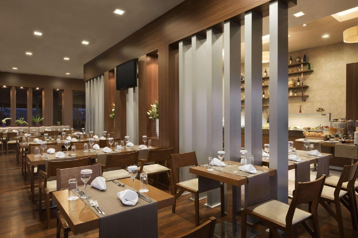 Ramada By Wyndham Podgorica.