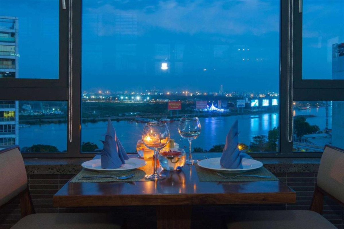 Ramada Encore By Wyndham Saigon D1