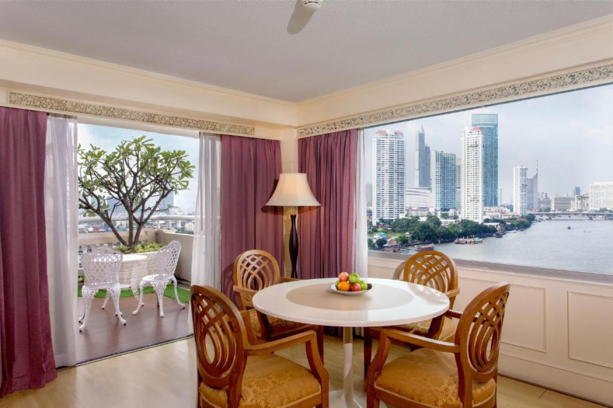 Ramada Plaza by Wyndham Bangkok Menam Riverside