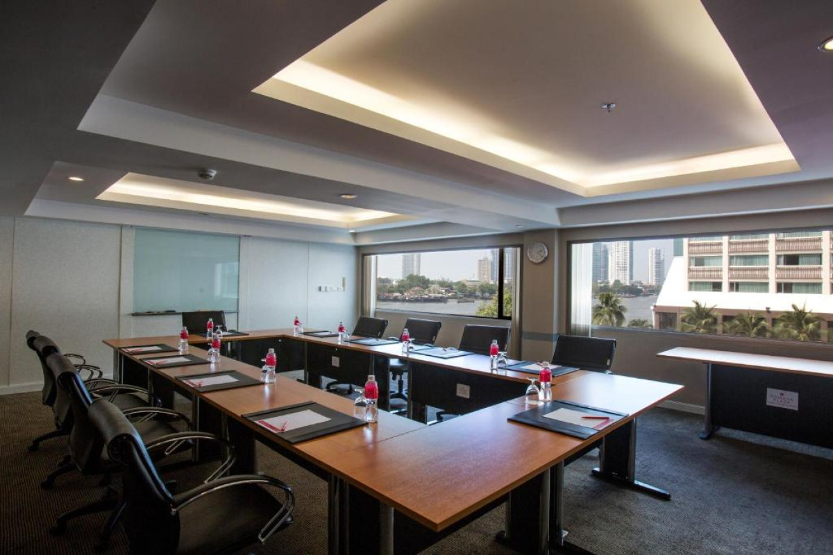 Ramada Plaza by Wyndham Bangkok Menam Riverside