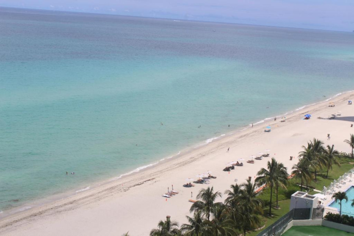 Ramada Plaza Marco Polo Beach Resort