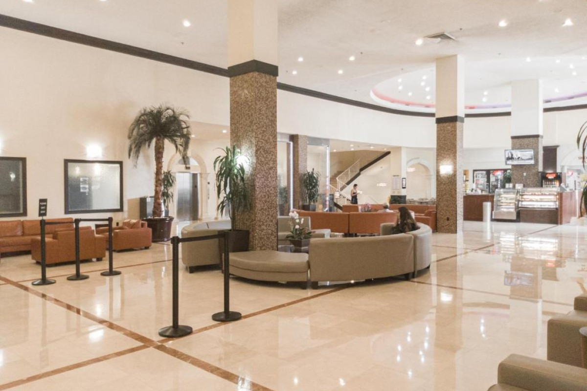 Ramada Plaza Marco Polo Beach Resort