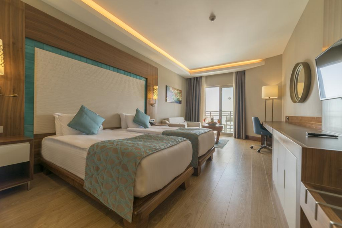 RAMADA RESORT BY WYNDHAM KUSADASI & GOLF