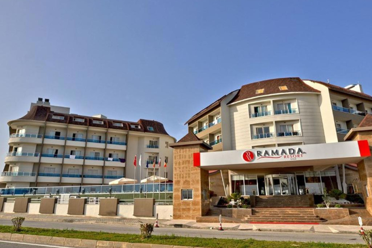 RAMADA RESORT BY WYNDHAM SIDE