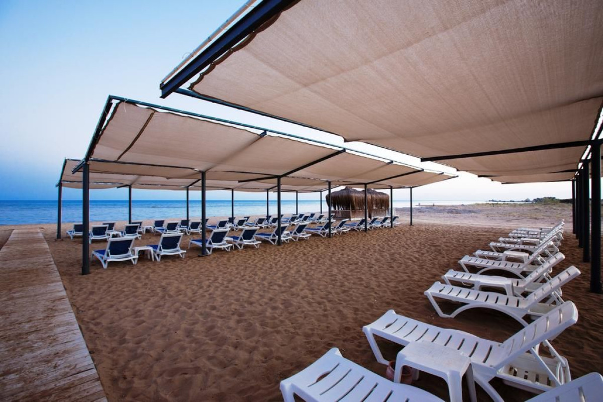 RAMADA RESORT BY WYNDHAM SIDE