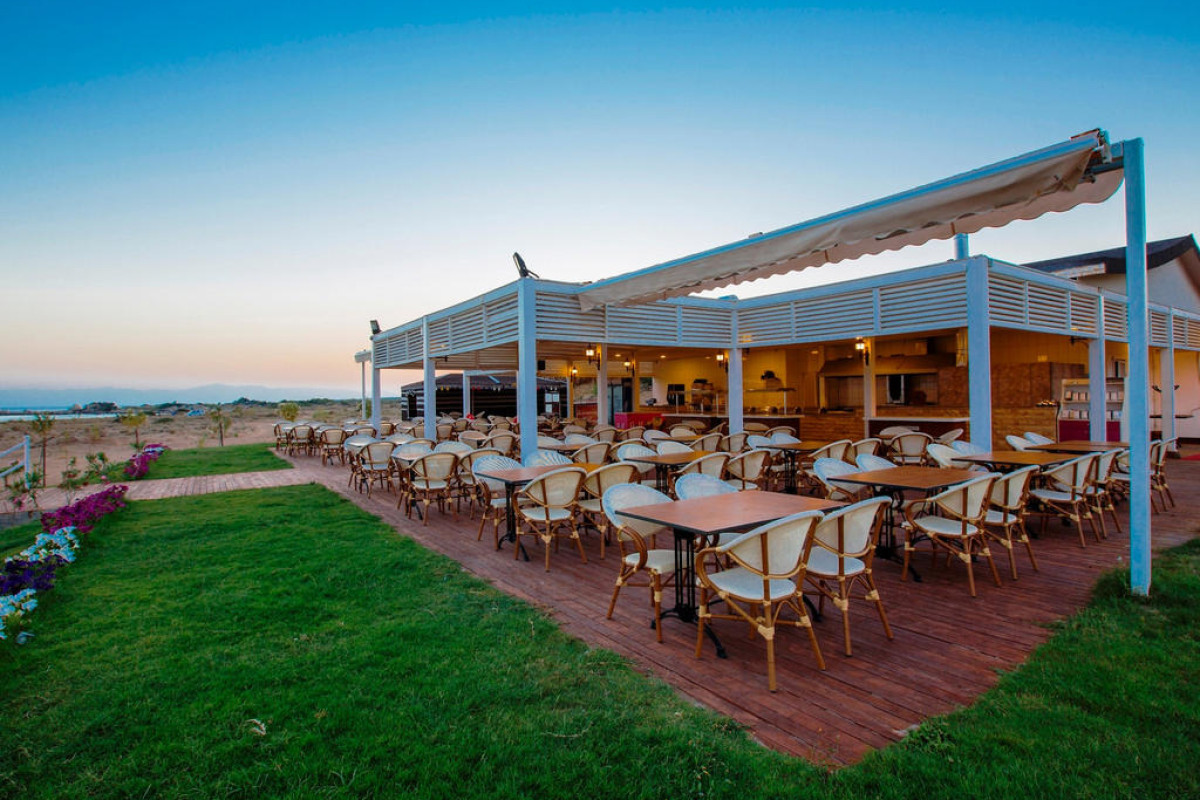 RAMADA RESORT BY WYNDHAM SIDE