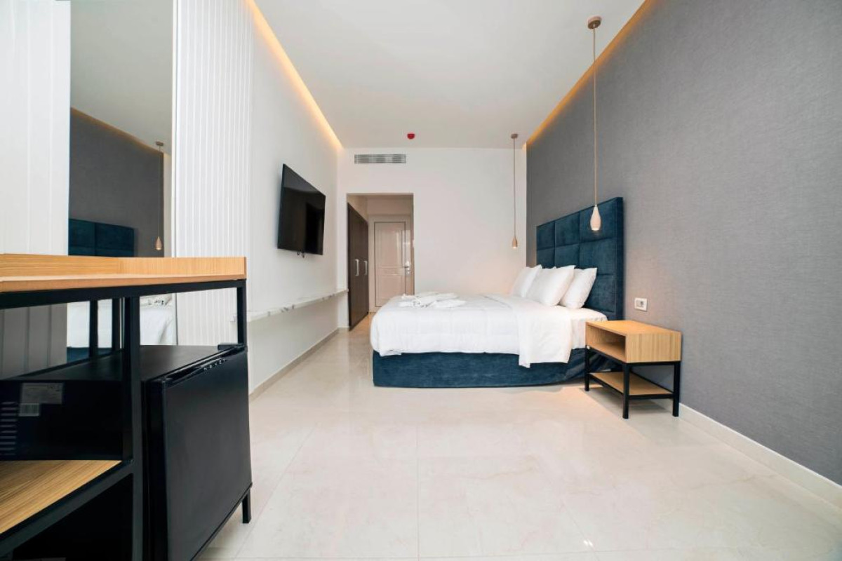 RAY HOTEL CORFU