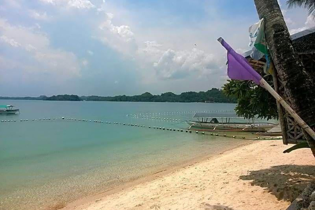 Raymen Beach Resort