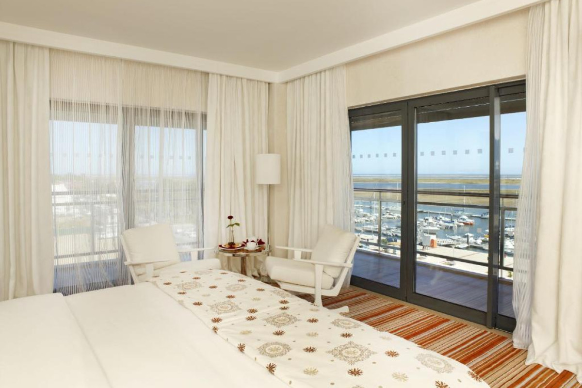 Real Marina Hotel & Spa