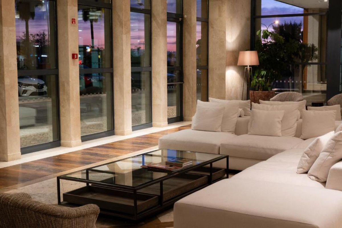 Real Marina Hotel & Spa