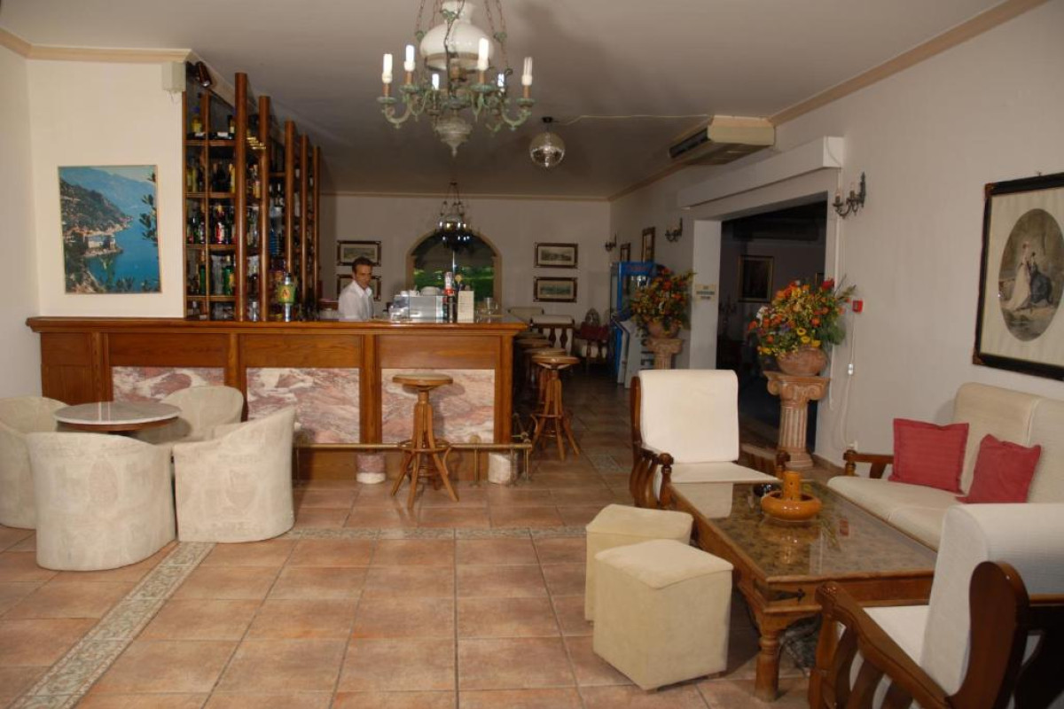 Rebeccas Village Hotel (Corfu)